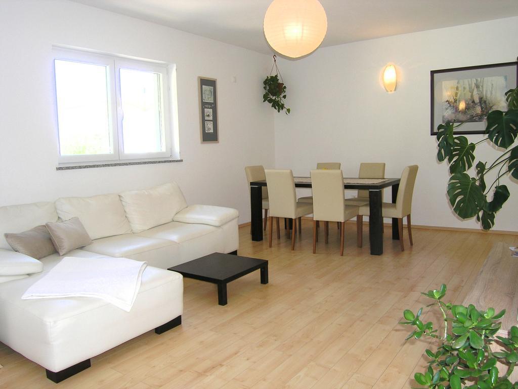 Apartments Dagmar คิร์ก ภายนอก รูปภาพ