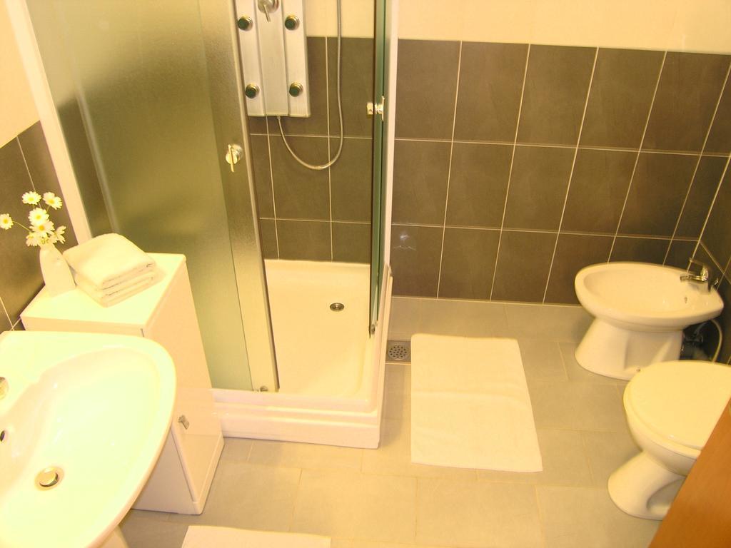Apartments Dagmar คิร์ก ภายนอก รูปภาพ